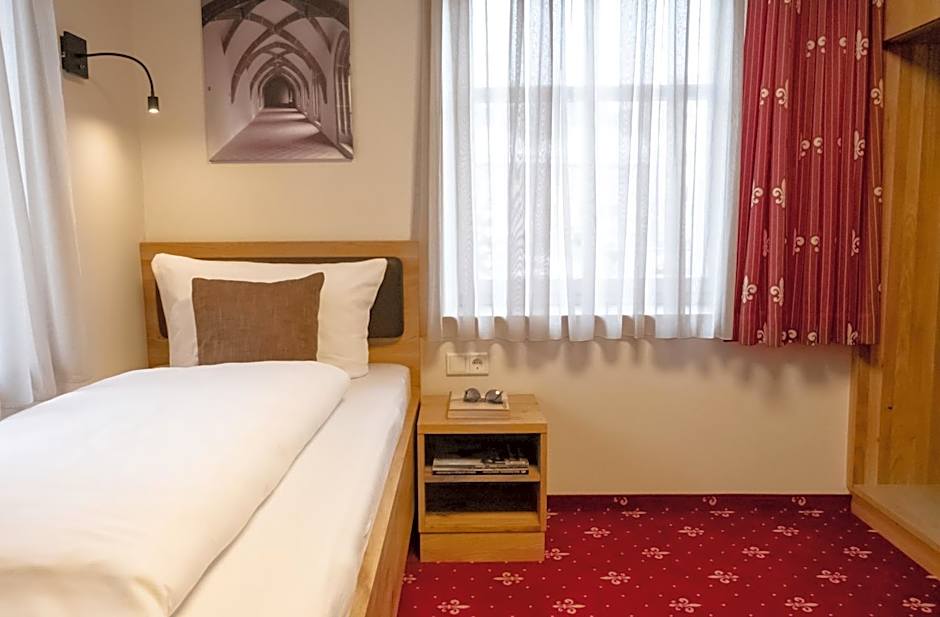 Klostergasthof Heidenheim - Hotel Garni