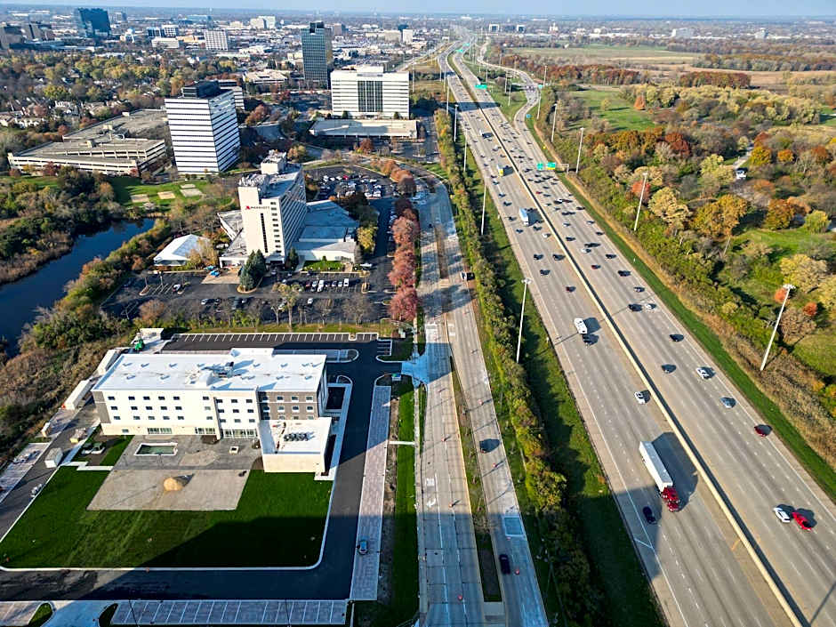 Holiday Inn Express & Suites Chicago Schaumburg By IHG