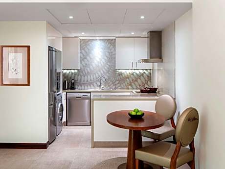 Pullman Dubai City Centre Residences
