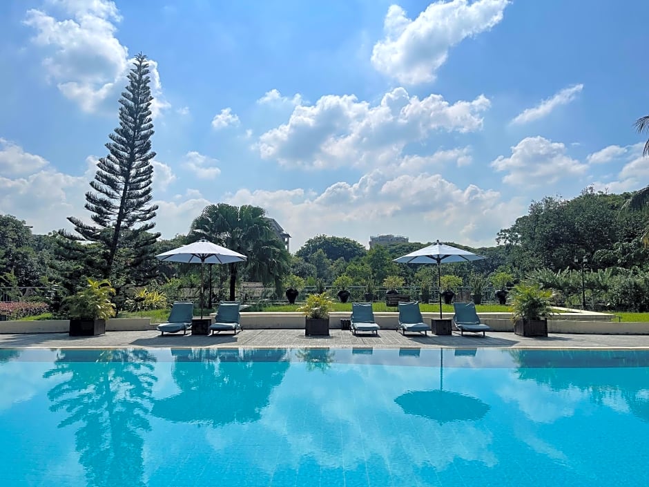 Sakura Residence & Hotel