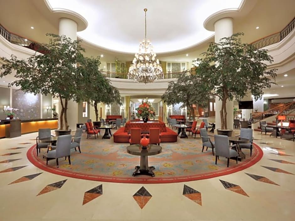 Hotel Aryaduta Manado