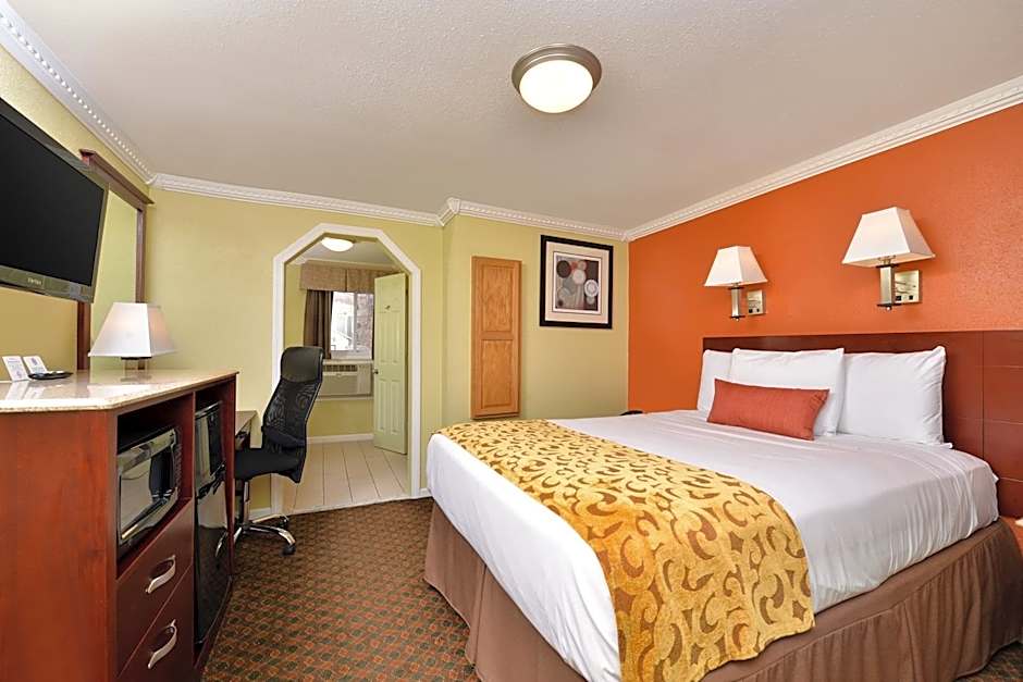 Cheshire Welcome Inn