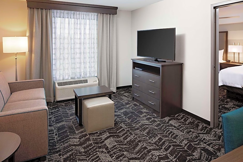 Homewood Suites By Hilton Ronkonkoma