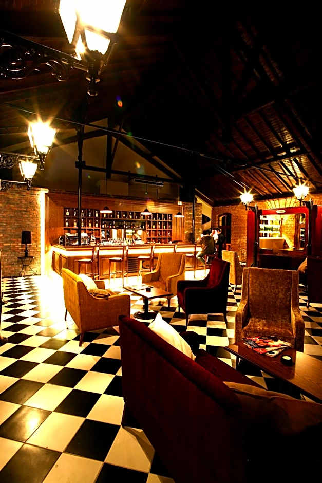 Montania Special Class Hotel