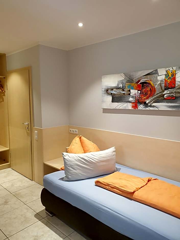 Hausner`s Hotel- Studio Apartments