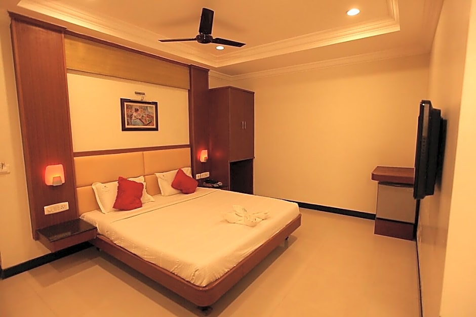 Hotel Arasan Sapthagiri