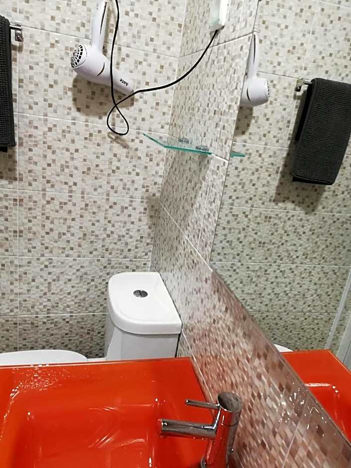 BED&SHOWER Moscavide -Self Check-In