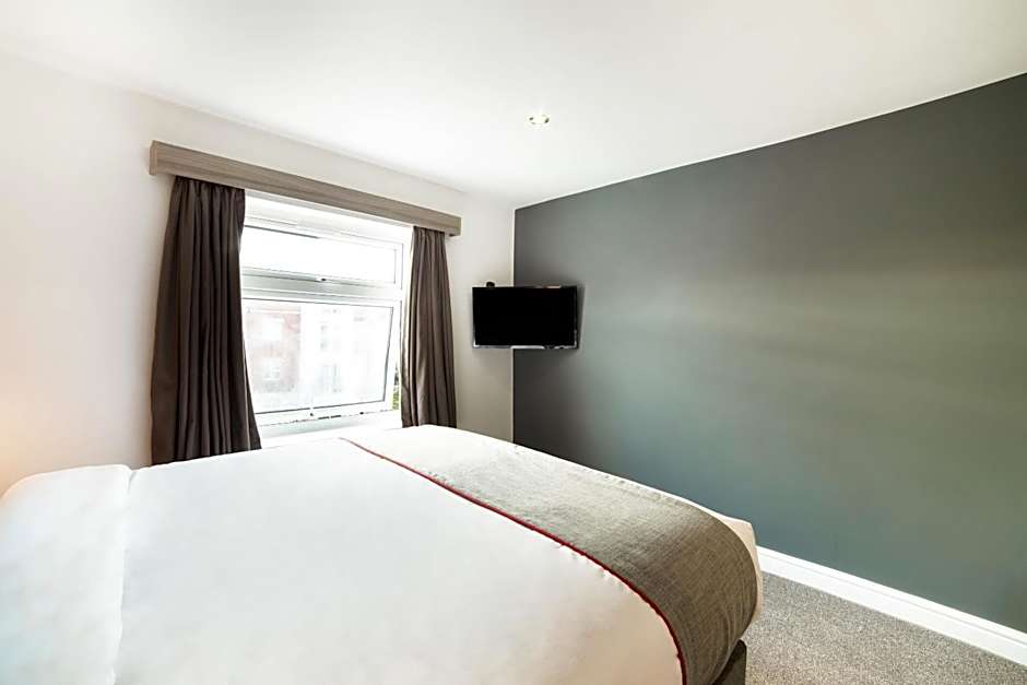 The Connaught Hotel Wolverhampton