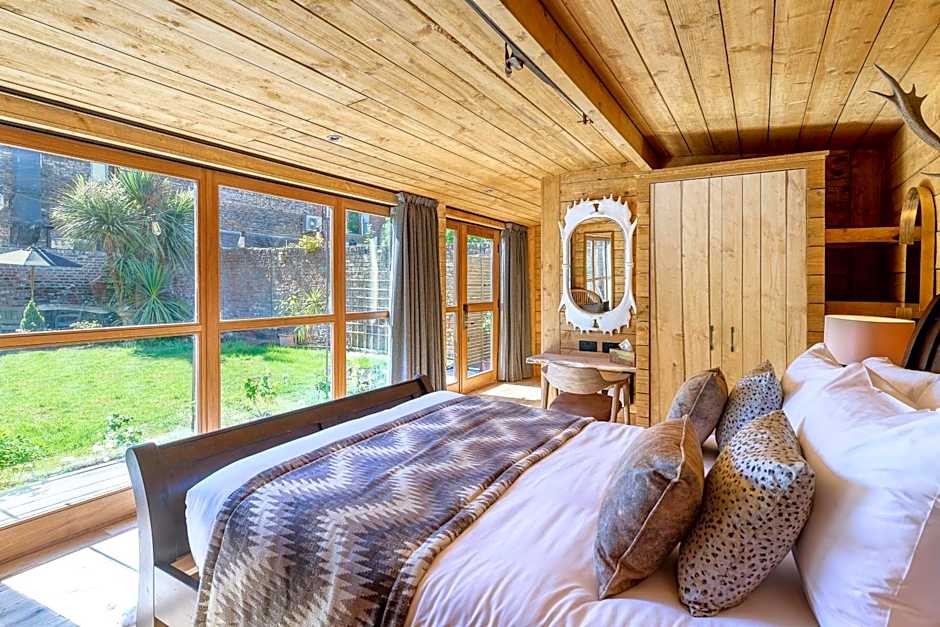 Clementine's Guest House