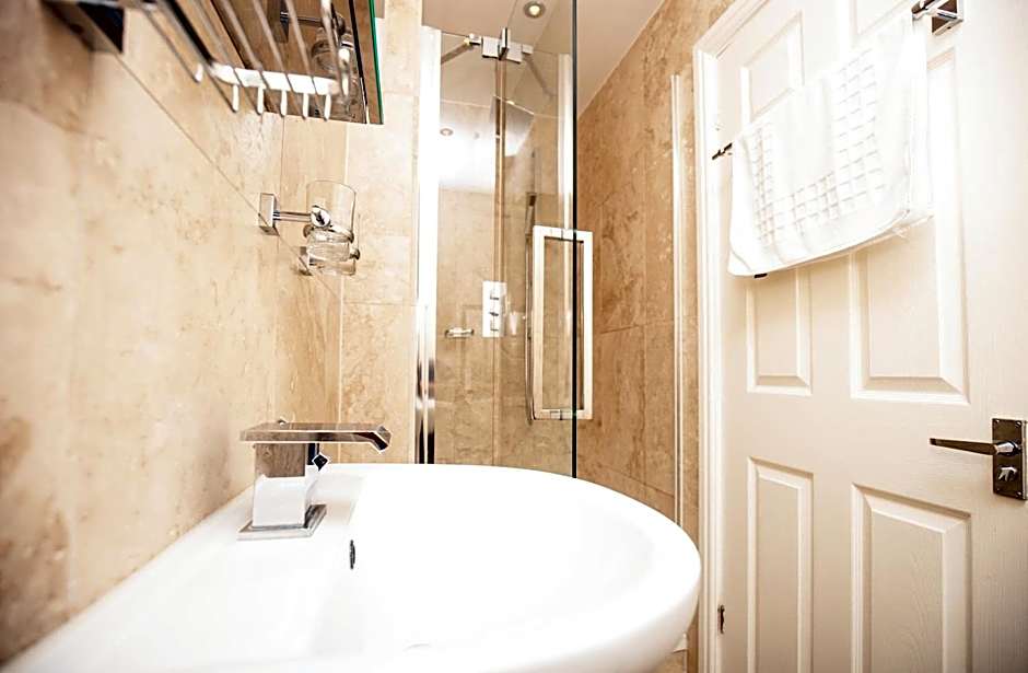 Bridge Hotel Brandon