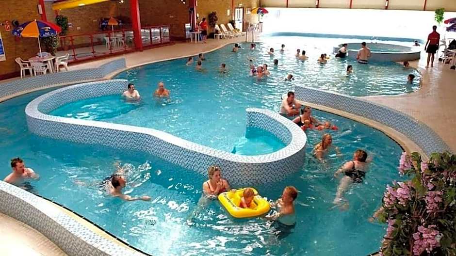 WillowWay168, Tranquility Family Home