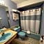 Economy Lodge 682 Main St Sturbridge