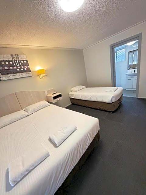 Centrepoint Motor Inn