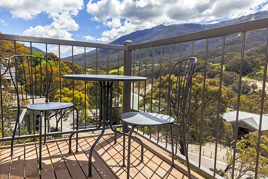 The Denman Hotel Thredbo