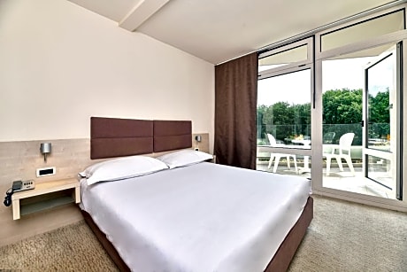 Classic Room with Balcony