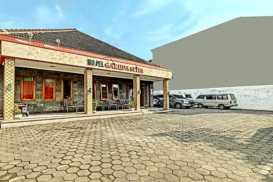 OYO 91417 Garuda Setia Hotel