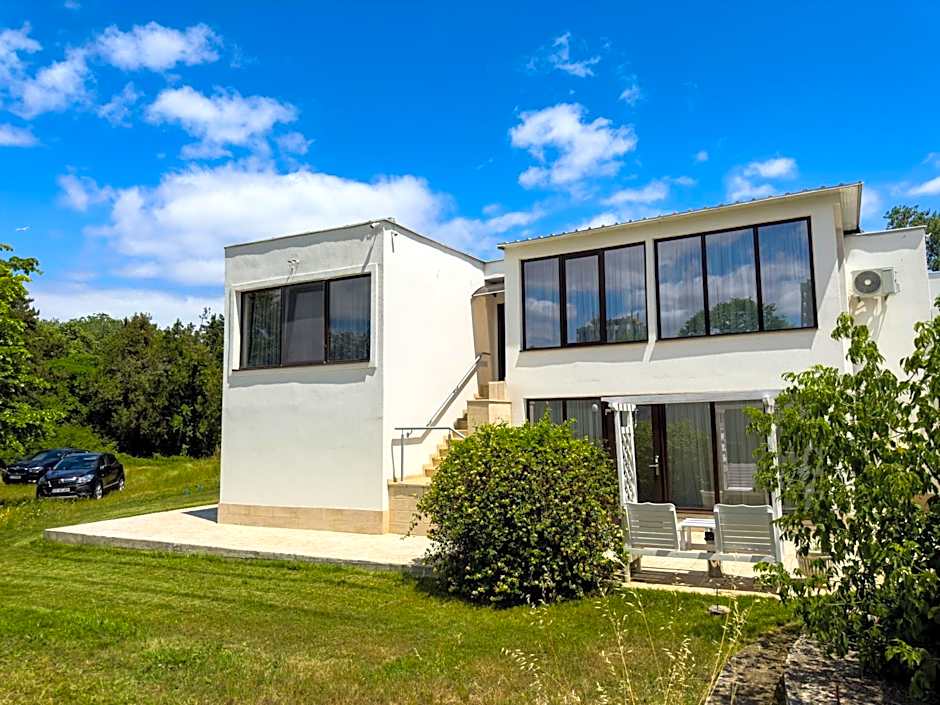 Avenue Venus - Avenue Hotels