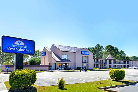 Americas Best Value Inn-Williamsburg/Lightfoot Area