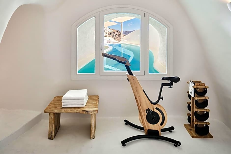 Mystique, a Luxury Collection Hotel, Santorini