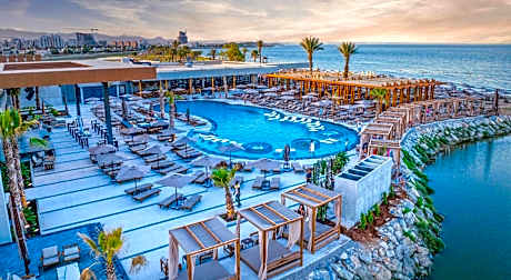 Grand Sapphire Resort & Casino