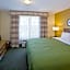 Country Inn & Suites by Radisson, Salina, KS