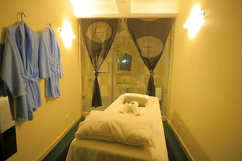 Mowicribs Hotel and Spa
