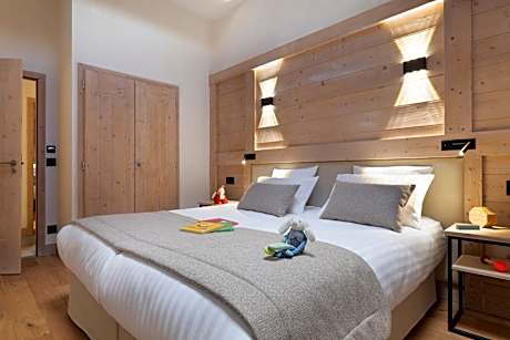 Four-Bedroom Apartment 10 People