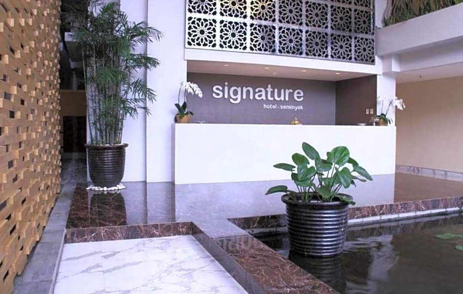 Signature Hotel Seminyak