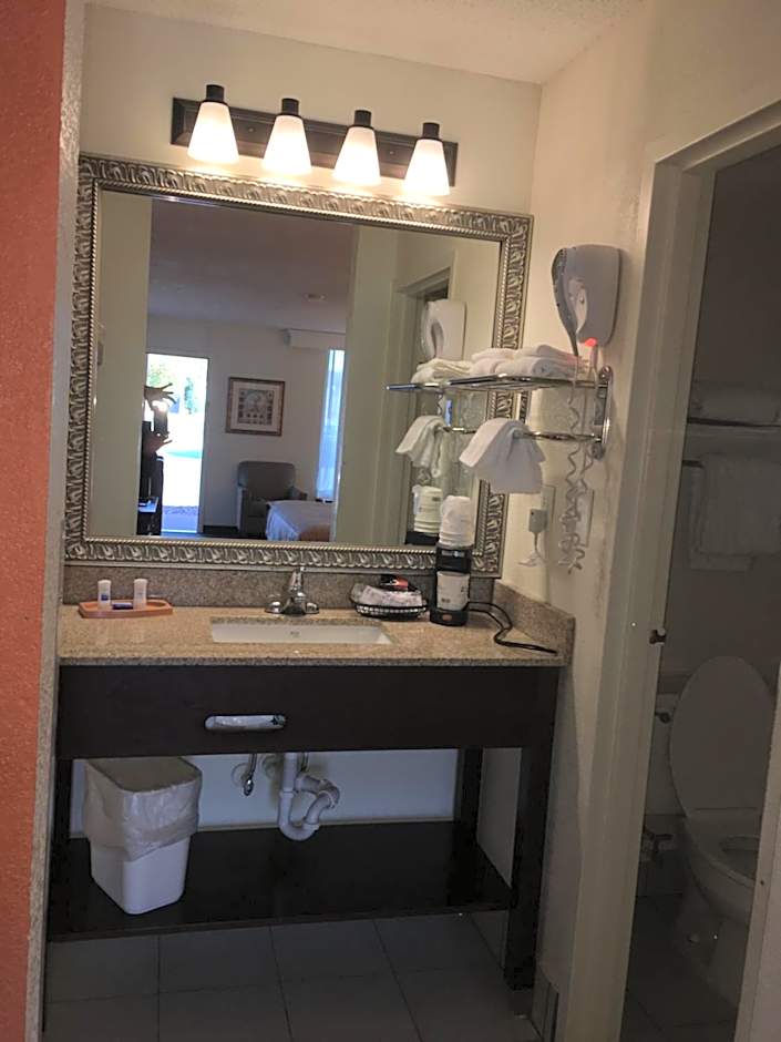 Baymont by Wyndham Rocky Mount I-95