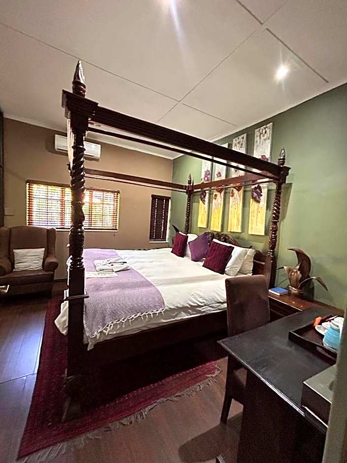 Moonriver Guesthouse