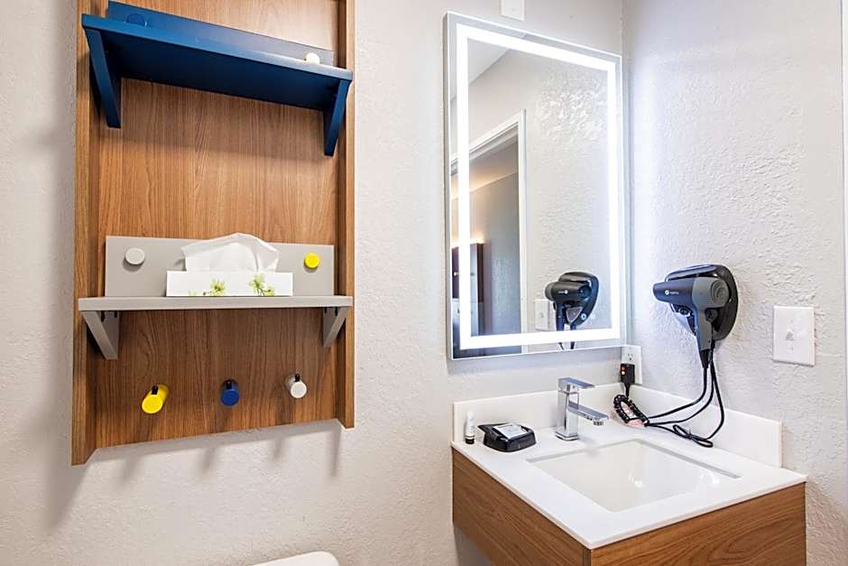 Microtel Inn & Suites by Wyndham London