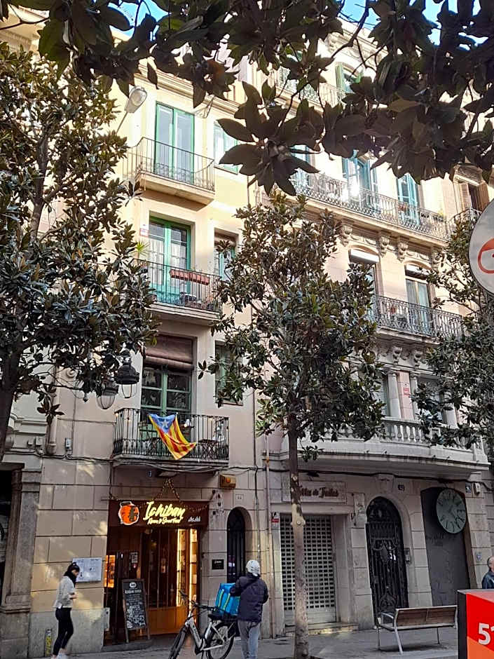 La Casa de Laura Nisia B&B
