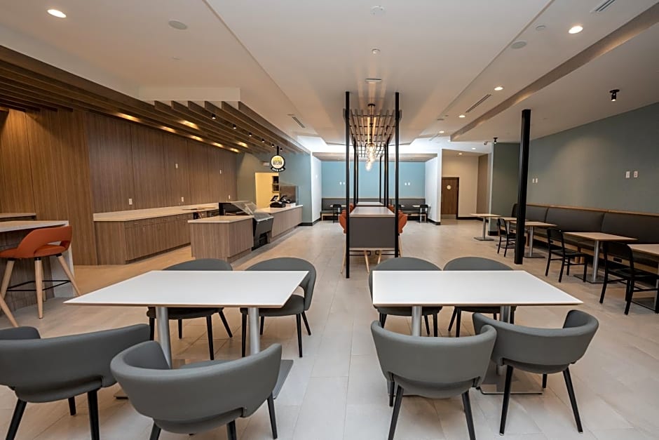 Holiday Inn NW Houston Beltway 8 By IHG