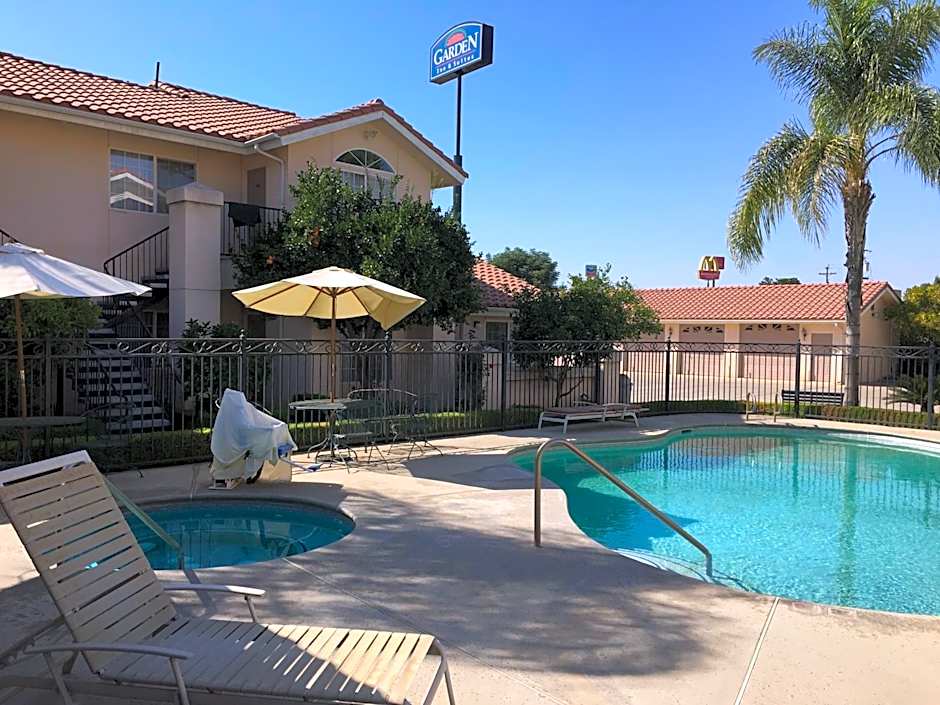 Garden Inn and Suites Fresno