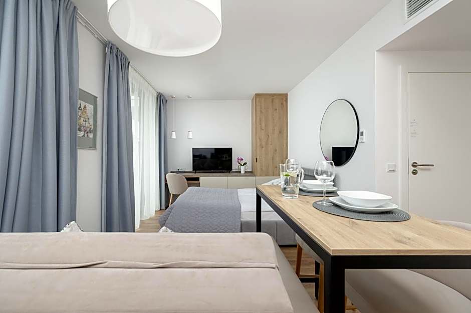 Apartamenty Jantaris II by Noclegi Renters