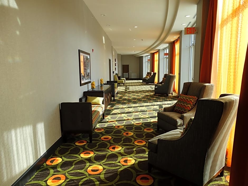 Holiday Inn Covington, an IHG Hotel