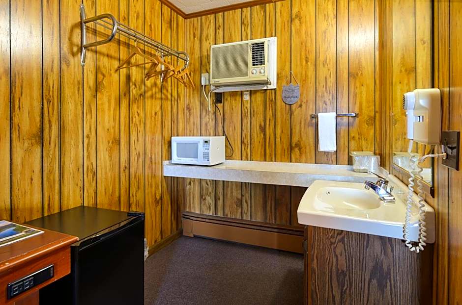 Knob Hill Motor Lodge