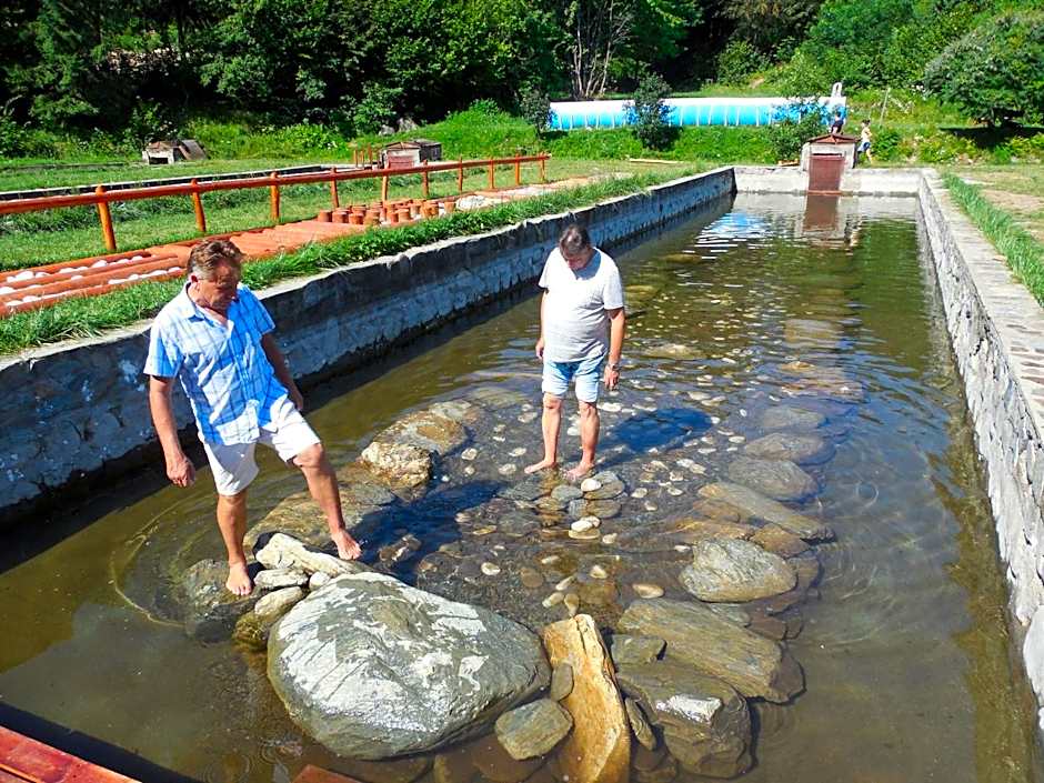 Complex Pastravaria Albota