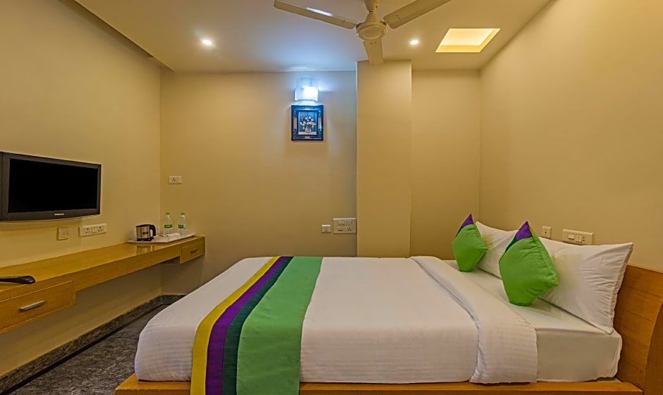 Treebo Trend Kruthika Inn – Hyderabad, IA