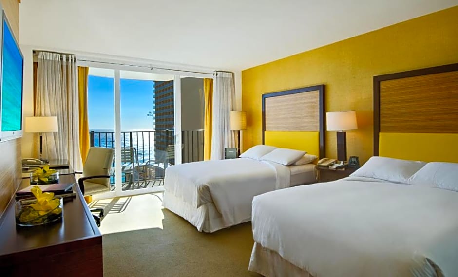 Hilton Waikiki Beach