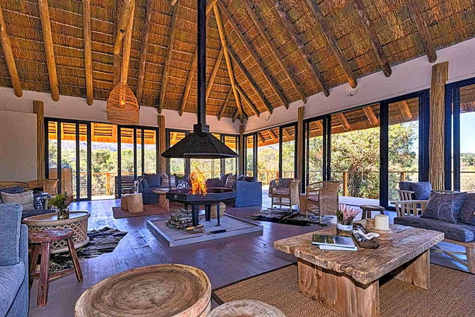Barefoot Addo Elephant Lodge