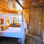Quiet Mind Lodge, Spa & Retreat Sequoias