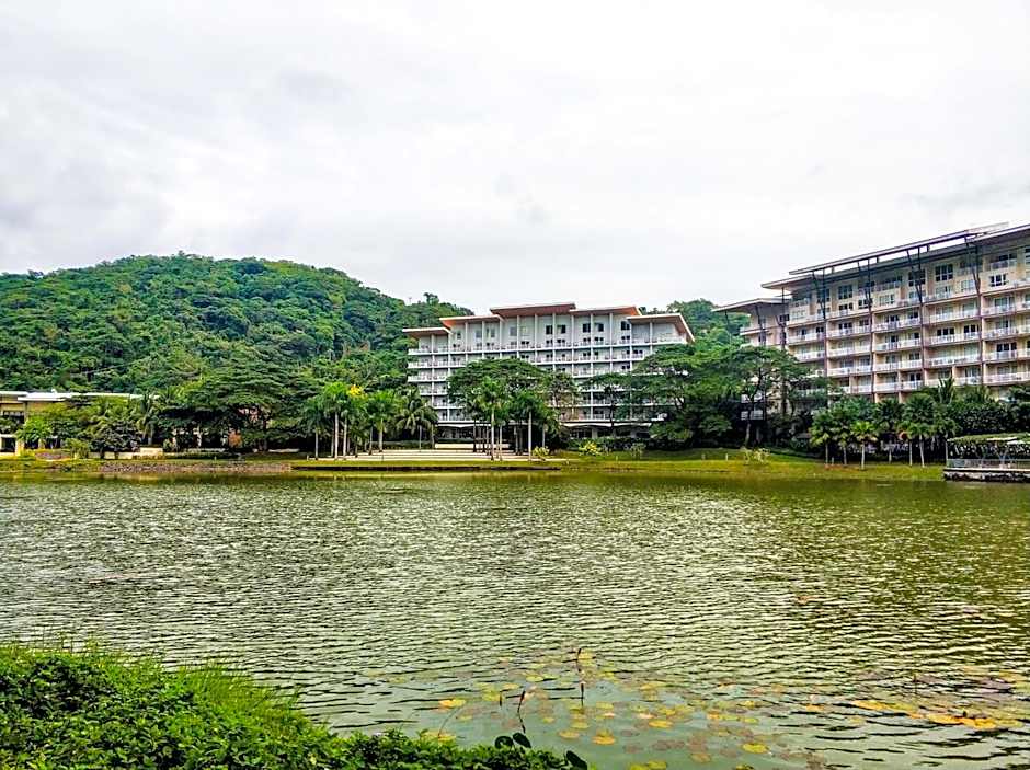 Beach Getaway at Pico de Loro Hamilo Coast Nasugbu Batangas