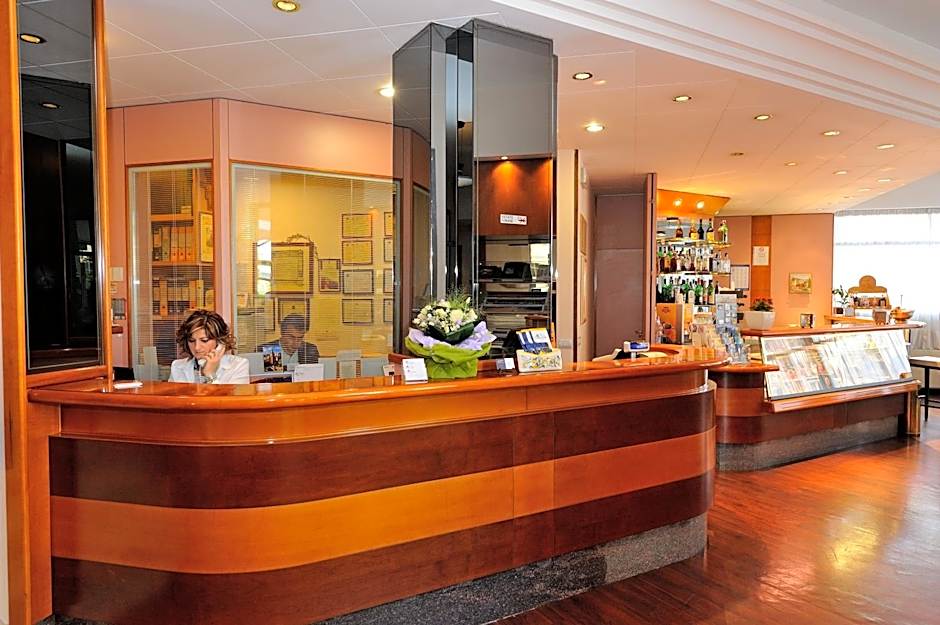Hotel Frate Sole