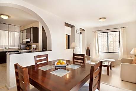 Deluxe Villa