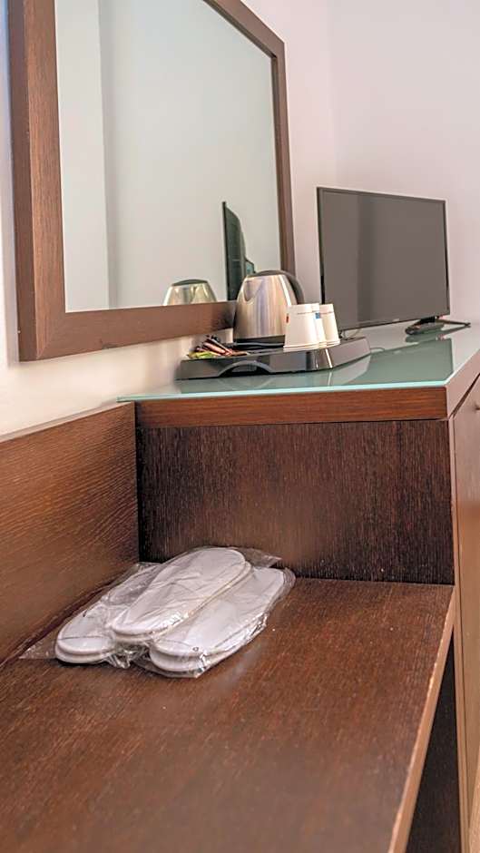 Blue Sea Hotel Alimos