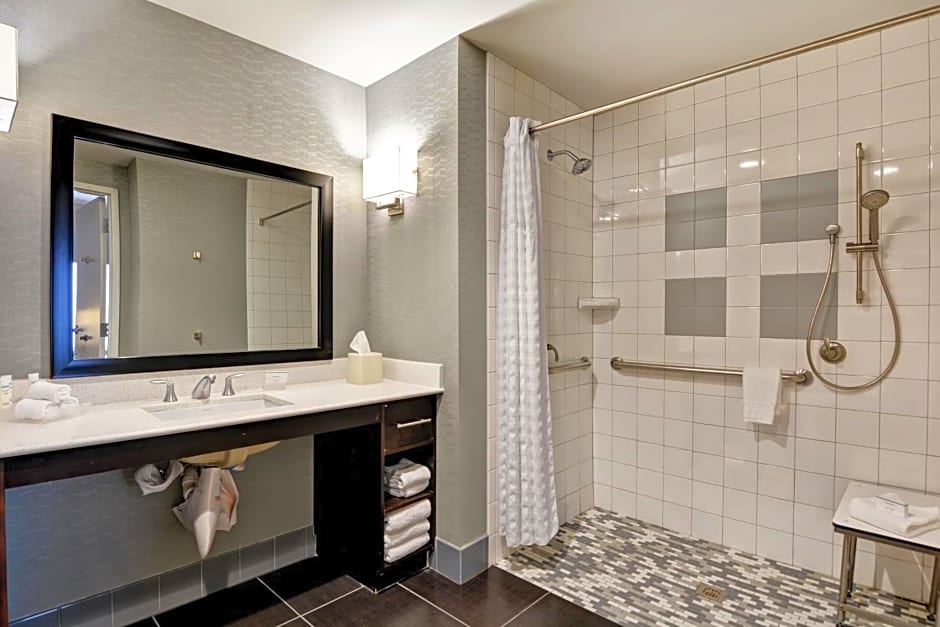 Homewood Suites TechRidge Parmer @ I-35