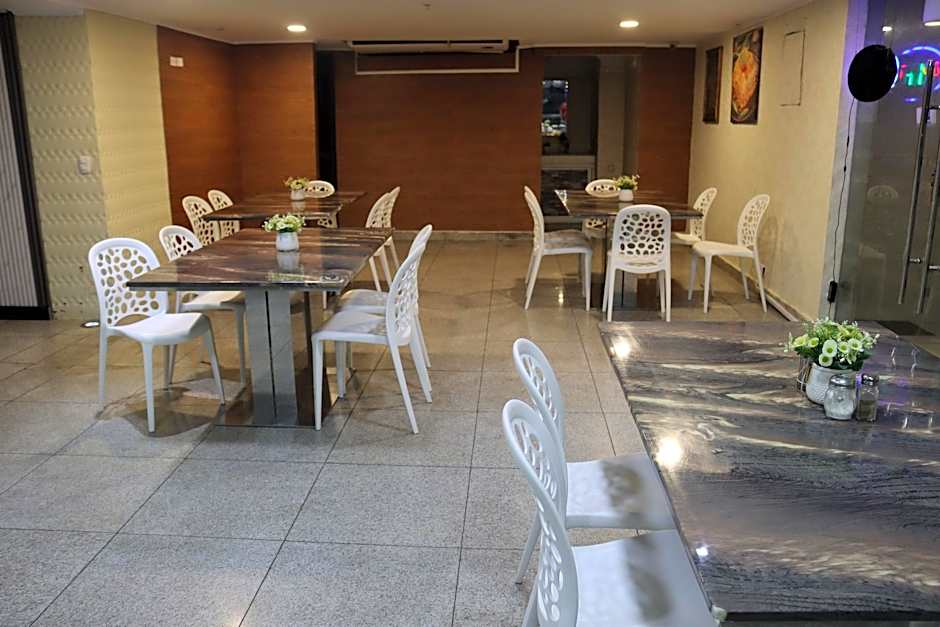 Grand International Hotel