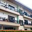 Pensiri House