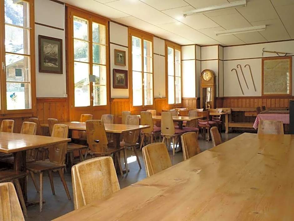 ALPENHOF Mountain Lodge